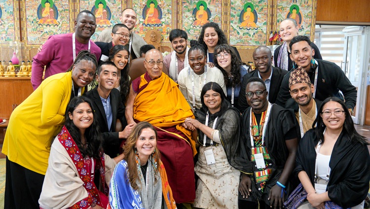 His Holiness the Dalai Lama posing for a photo with participants of the two day conversation with Dalai Lama Fellows at his residence in Dharamsala, HP, India on March 21, 2024. Photo by Ven Tenzin Jamphel 