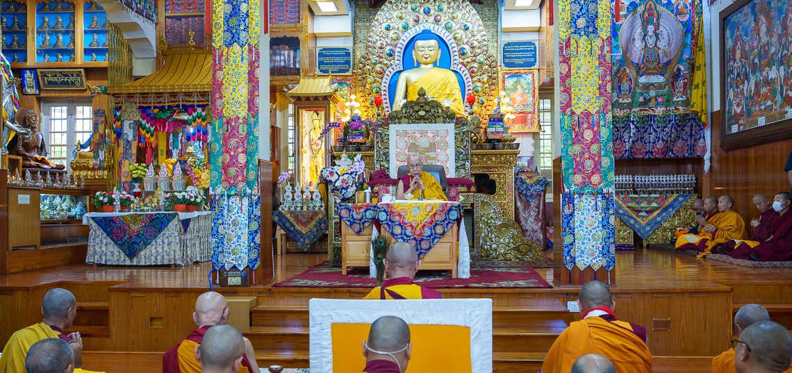 Photos - His Holiness Attends the Opening Session of Mani Dhungdrub