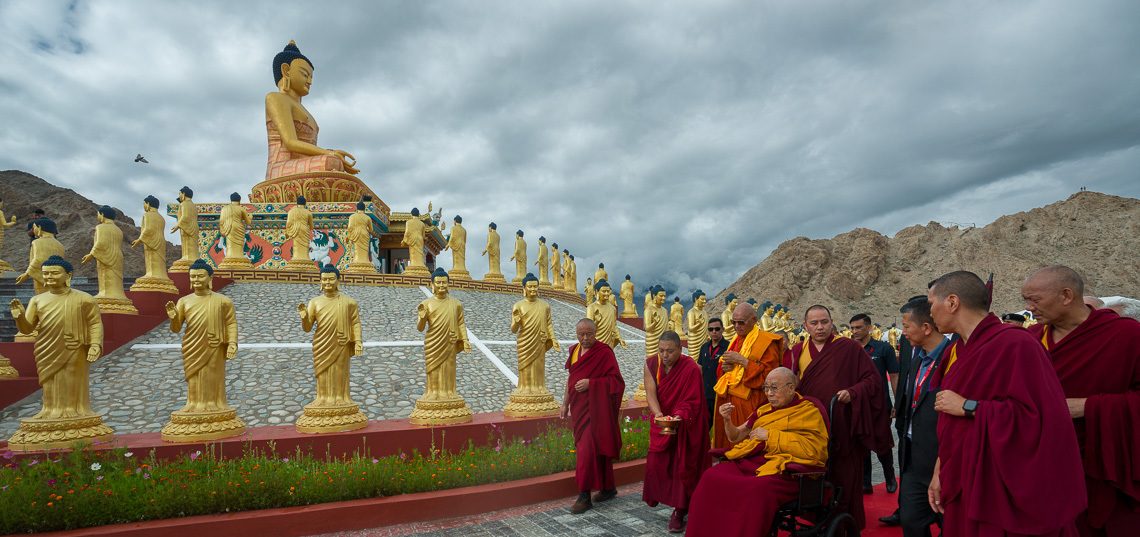 Photos - Visit to the Mahabodhi International Meditation Center