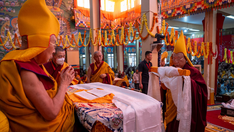 Jangtsé Chöjé, Gosok Rinpoché, presenting offerings to His Holiness the Dalai Lama during the Long Life Prayer at Sera Lachi in Bylakuppe, Karnataka, India on February 5, 2025. Photo by Tenzin Choejor