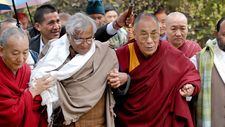 Condolences on the Death of George Fernandes | The 14th Dalai Lama