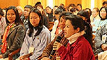 His Holiness the Dalai Lama Introduces Secular Ethics and Buddhist Teachings to a Group from Vietnam