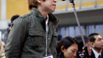 Talking to Students at Kyoto Seika University