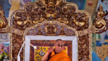 Lam Rim Teachings Begin at Sera Jey