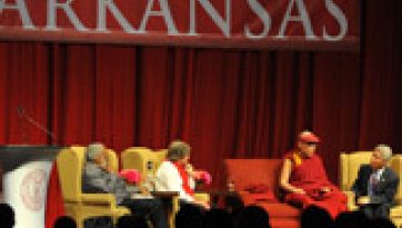 His Holiness Shares His Thoughts on Non-violence at the University of Arkansas, Receives Honorary Degree
