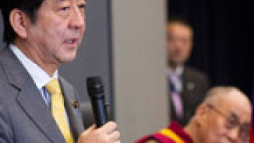 His Holiness the Dalai Lama Addresses Japanese Lawmakers and Participates in a Panel Discussion on Modern Science and Buddhist Science