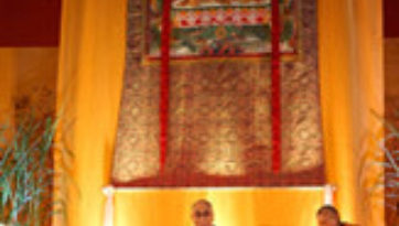 Teaching the Eight Verses for Training the Mind in Prague