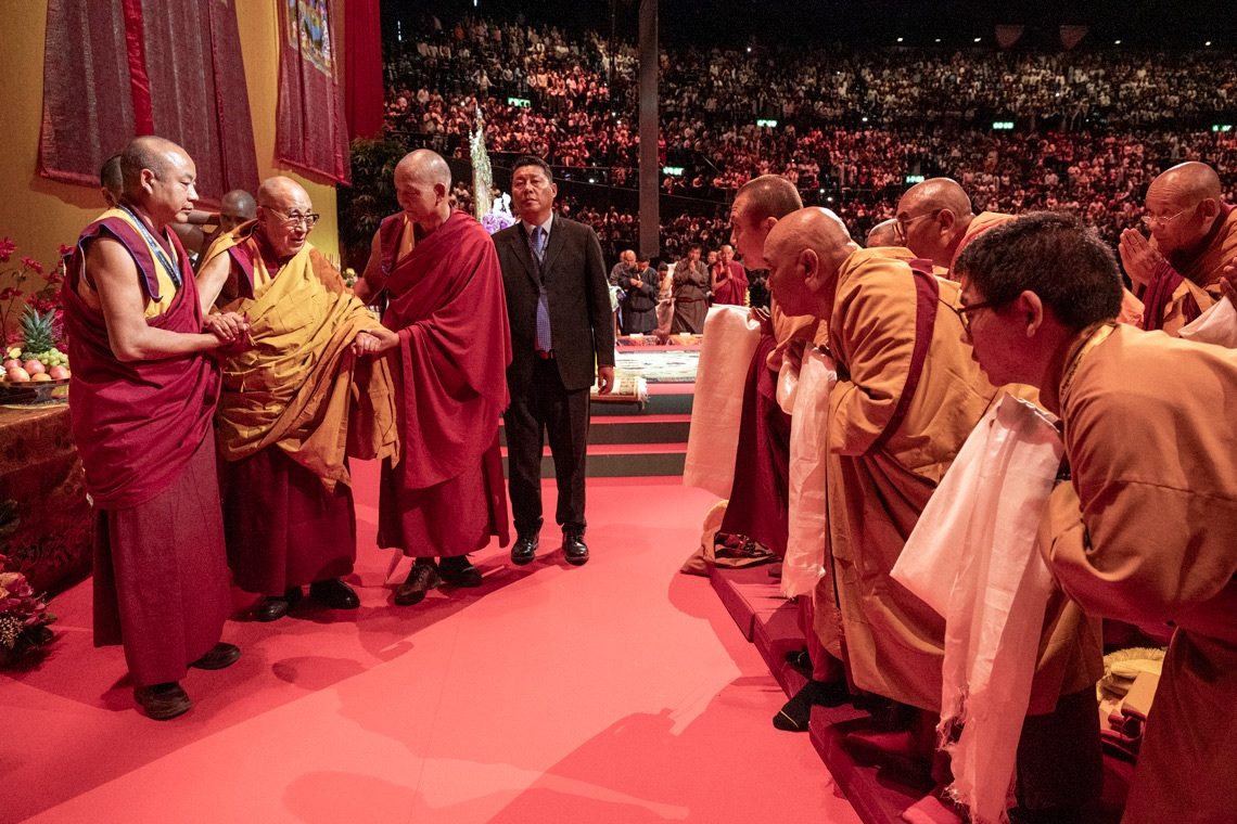 15,000 Gather in Zurich for His Holiness the Dalai Lama’s Long Life Prayers